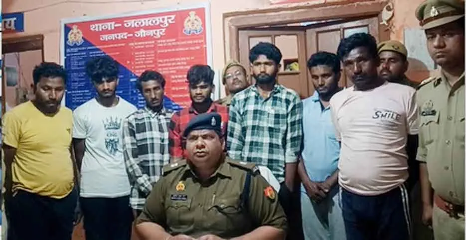 होलिका दहन पर एक मरा, दो पक्षों में मारपीट