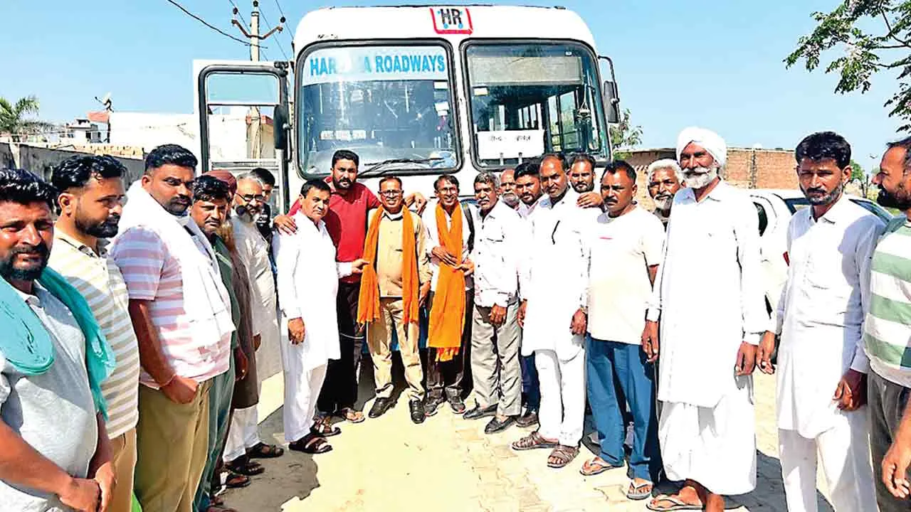 Punjab: हरियाणा मुख्यमंत्री नायब सैनी ने 12 घंटे में पूरी की पंजाब के सरपंचों की मांग