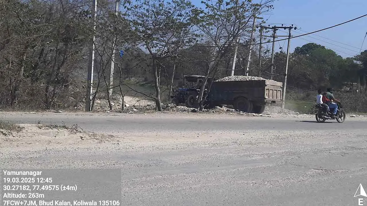 Khizrabad: रोड साइड चेंकिग को बायपास कर सिंचाई विभाग के पुलों व पटरियों से निकल जाते है ओवरलोड अवैध खनिज से भरे वाहन