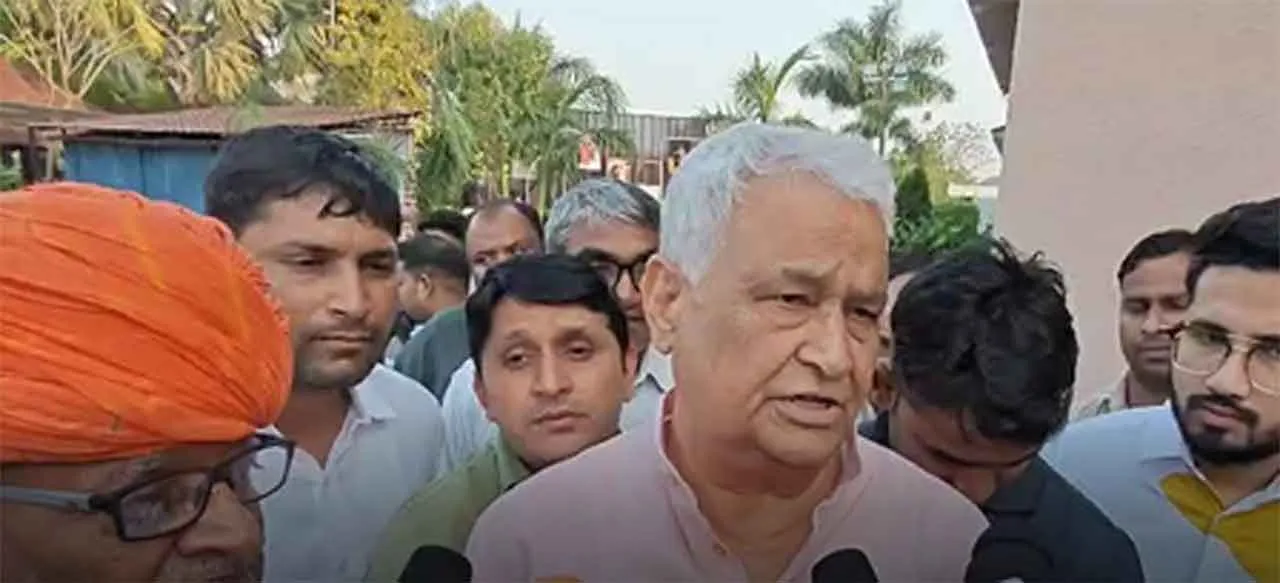 Rajasthan: अचानक कैबिनेट मंत्री पहुंचे अलवर यूआईटी, दिए बड़ी कार्रवाई के संकेत