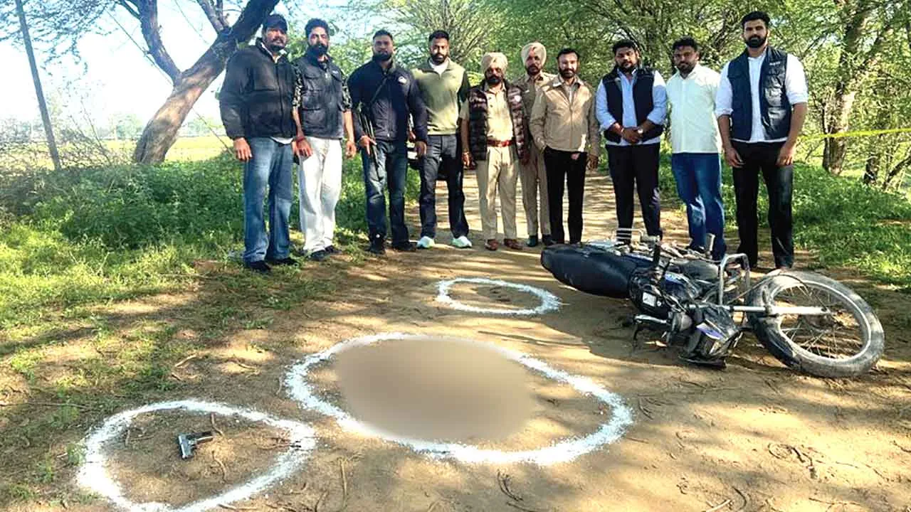 गहनों की दुकान पर गोलीबारी करने वाला अर्श डल्ला का साथी गिरफ्तार