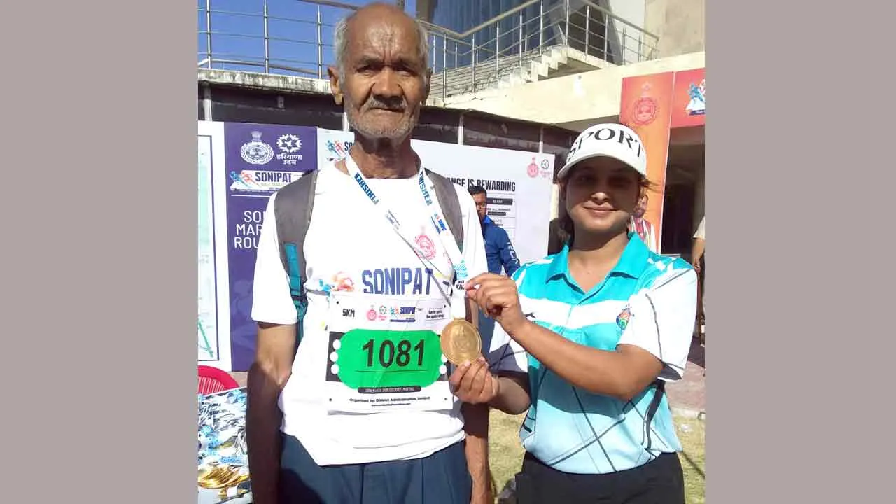 सनौली खुर्द निवासी त्रिलोक चंद व्यास ने सोनीपत मैराथन में मेडल जीता