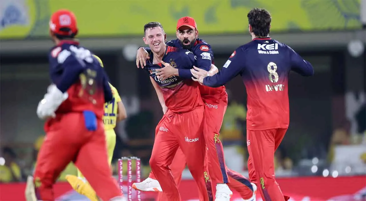 RCB vs CSK IPL 2025: आरसीबी से हारने के बाद, सीएसके के कोच ने माना, ये हुई हमसे चूक!