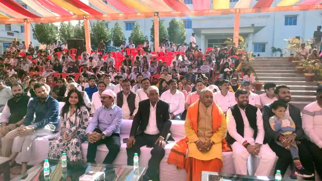 एफ. एस. विश्वविद्यालय में मनाया गया अंतर्राष्ट्रीय महिला दिवस