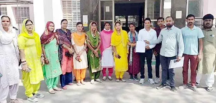 increase in honorarium: ग्राम संसाधन व्यक्तियों के मानदेय में बढ़ोतरी की मांग