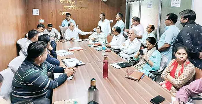 Workers Protests: मजदूरी के भुगतान को लेकर मजदूर संघ ने जताया विरोध, एसडीएम को दिया ज्ञापन