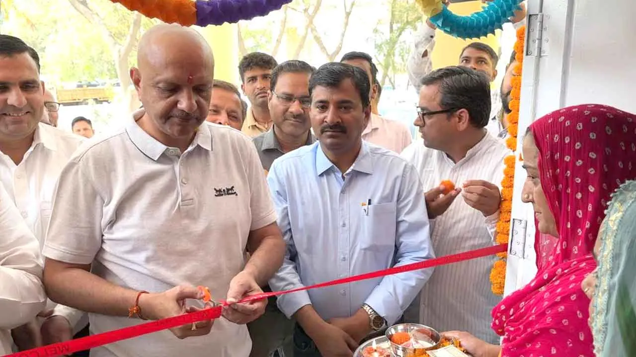 Atal Kisan Majdoor Canteen: विधायक सांगवान ने अनाज मंडी में ‘अटल किसान-मजदूर कैंटीन’ का किया शुभारंभ