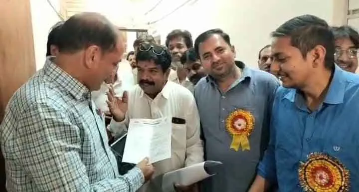 मच्छरों की भरमार, लोग परेशान, वार्डों में फोगिंग करवाने की मांग