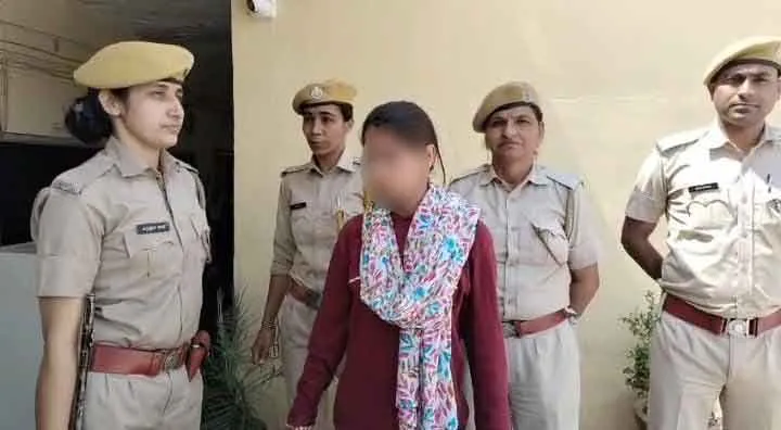 जेल में पति के लिए निषेध सामग्री फेंकने वाली महिला गिरफ्तार