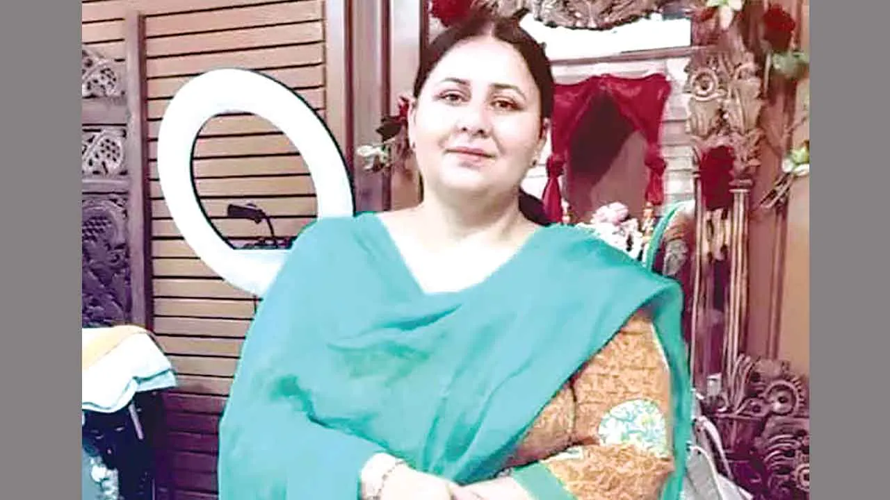 जमीनी विवाद में पति ने पत्नी को उतारा मौत के घाट, फरार, जांच में जुटी पुलिस