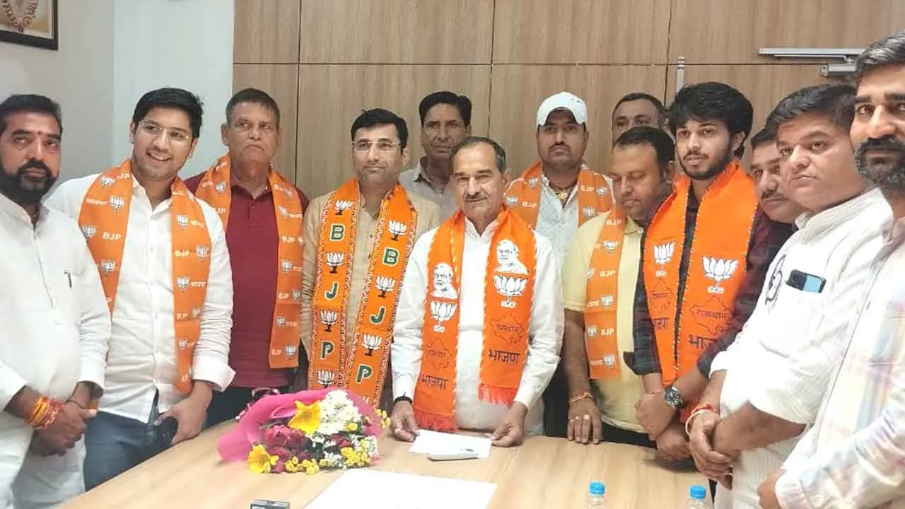 रिटायर्ड एएसपी बारहठ सहित 6 लोगों ने ग्रहण की भाजपा की सदस्यता
