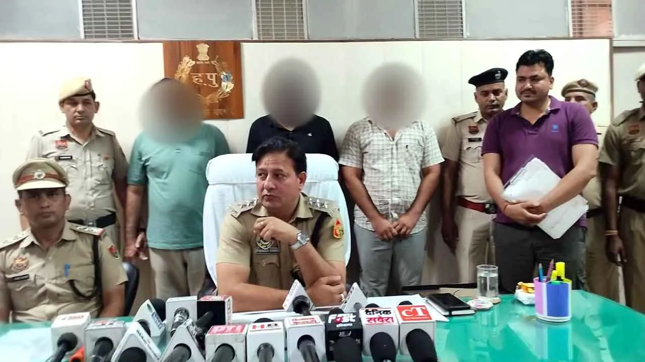 2 सगे भाइयों की हत्या के मामले में पुलिस ने 3 आरोपियों को किया गिरफ्तार