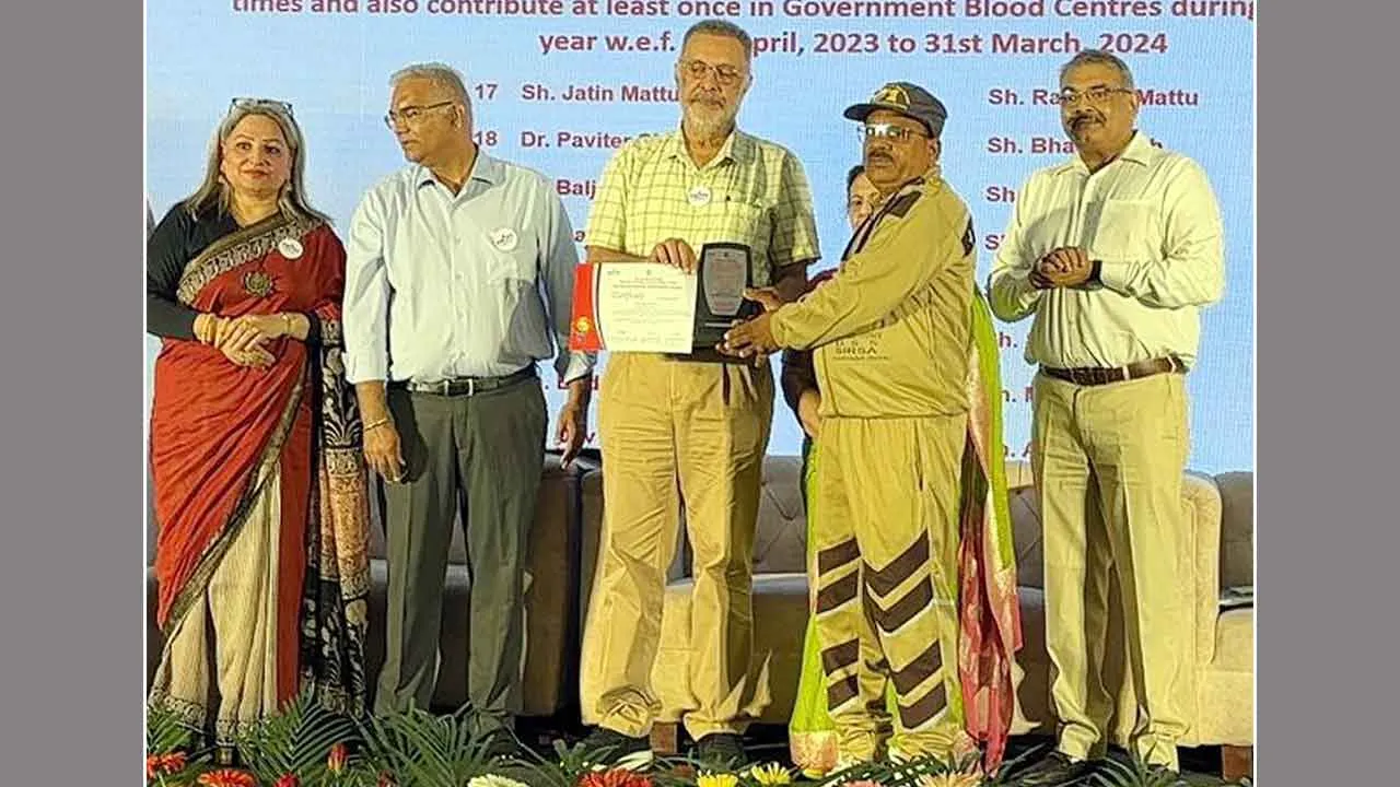 डेरा श्रद्धालु ने रक्तदान कर निभाया इन्सानियत का फर्ज