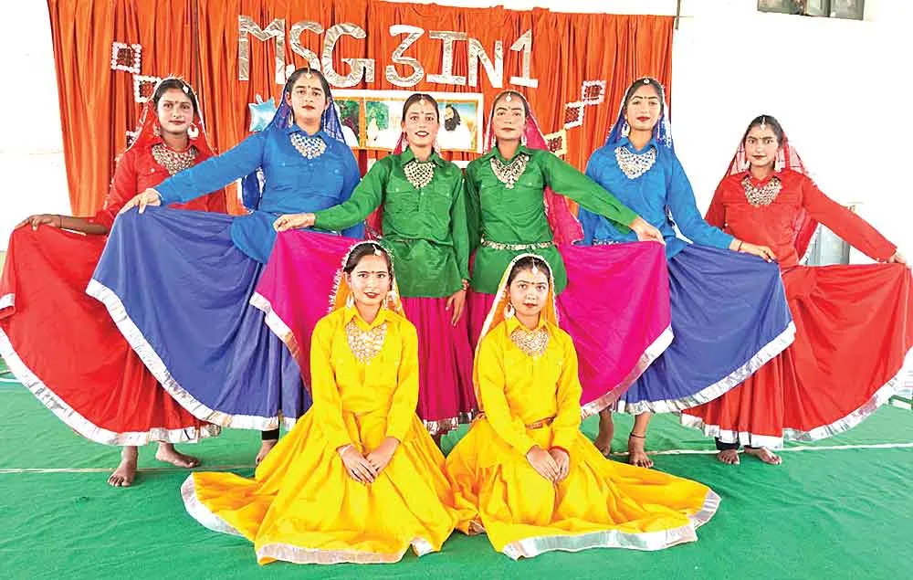 MSG Three-in-One Bhandara: शाह सतनाम जी गर्ल्स स्कूल में ऐसे मनाया गया डेरा सच्चा सौदा रूहानी स्थापना दिवस