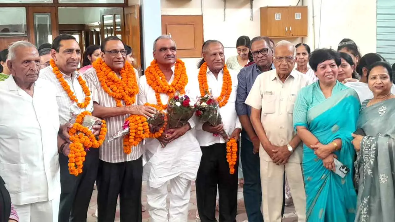सनातन धर्म महिला महाविद्यालय नरवाना में निर्विरोध चुनी गई नई प्रबंधन समिति