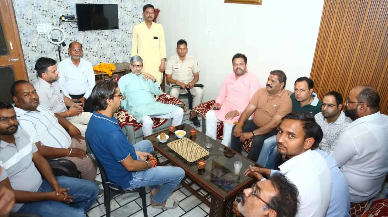 पार्टी की नीतियों को आमजन तक पहुंचाने में सक्रिय भूमिका निभाने का आह्वान