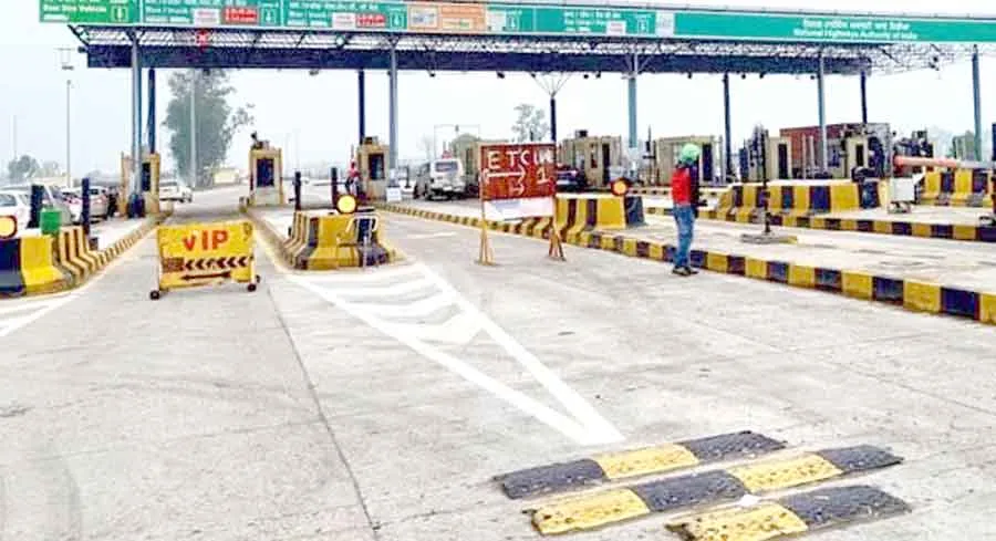 Satellite Toll: सैटेलाइट आधारित टोलिंग सिस्टम एक मई से नहीं होगा लागू, सरकार का स्पष्टीकरण