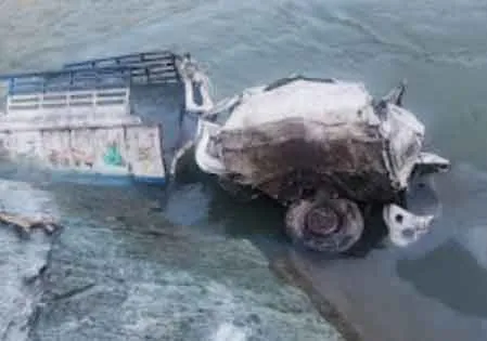 Uttarkashi Road Accident: उत्तरकाशी में हुआ बड़ा सड़क हादसा, पिकअप खाई में गिरी, 3 की मौके पर मौत