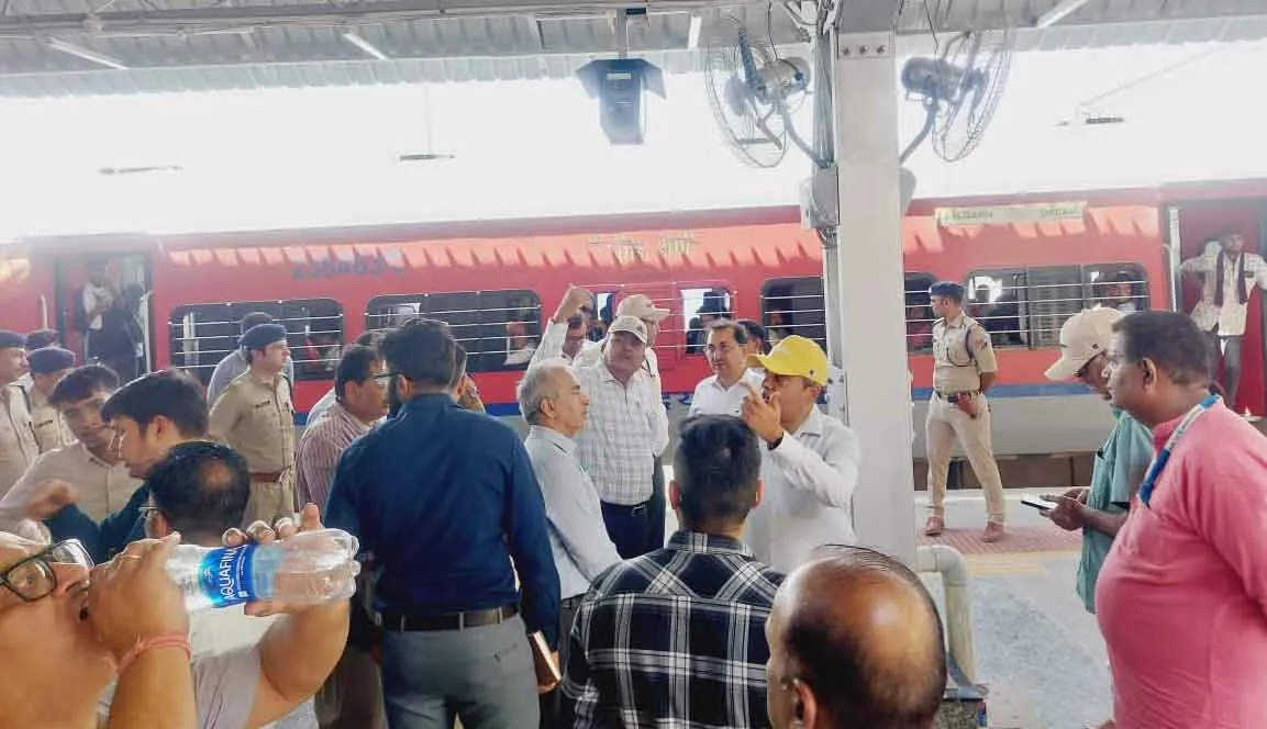 North Western Railway: देशनोक रेलवे स्टेशन का निरीक्षण, 22 को प्रधानमंत्री करेंगे लोकार्पण