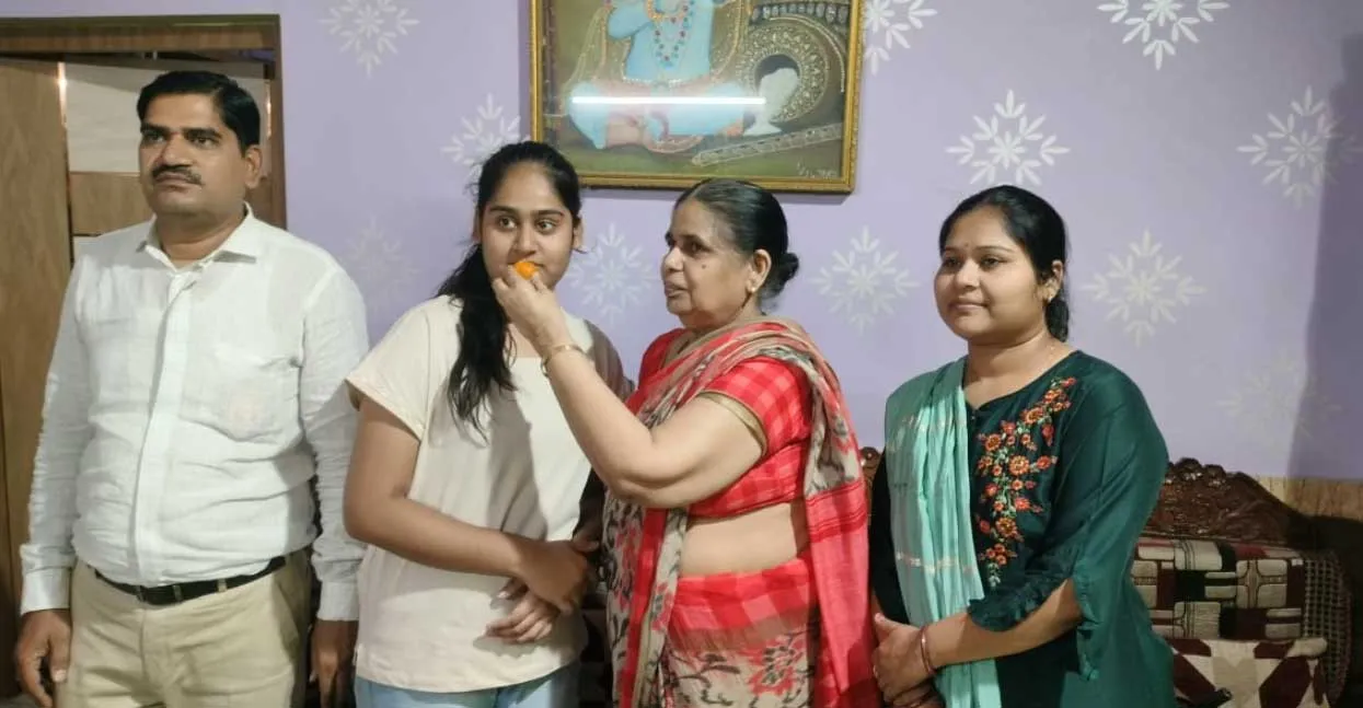 इंजीनियर बन देश की सेवा करना चाहती है सिद्धिका अग्रवाल
