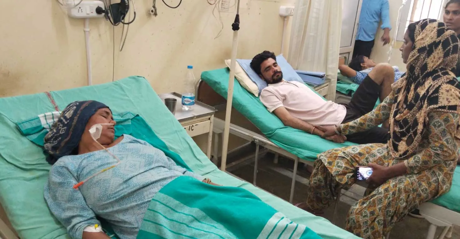 गांव चूहड़पुर में एक विवाहिता पति और सास को नशीला पदार्थ देकर दो लड़कों के साथ हुई फरार