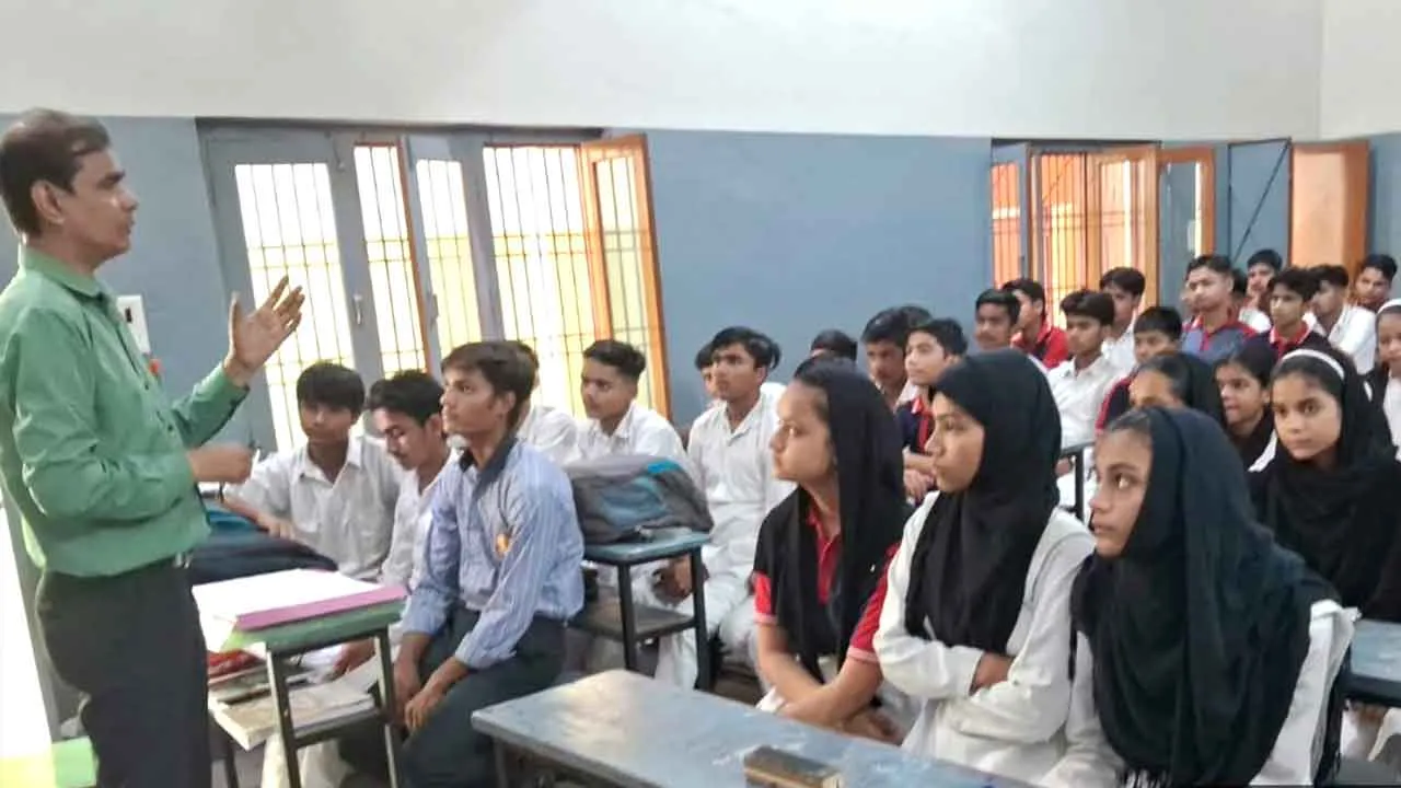 योग एवं व्यायाम के महत्व पर डाला गया प्रकाश