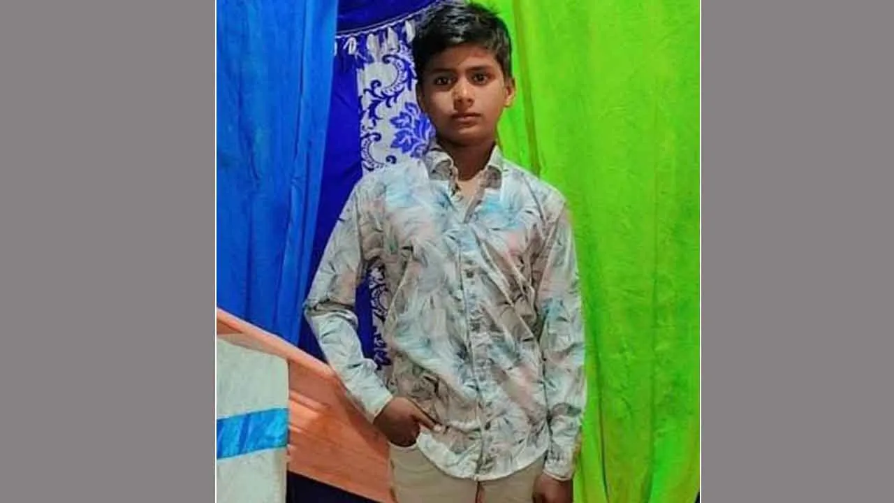 रोटावेटर की चपेट में आकर किशोर की दर्दनाक मौत, कोहराम
