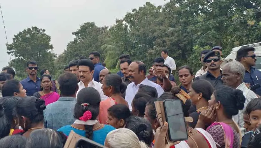 Tamil Nadu: शिवगंगा में सुबह-सुबह तीन लोग बन गए काल का ग्रास