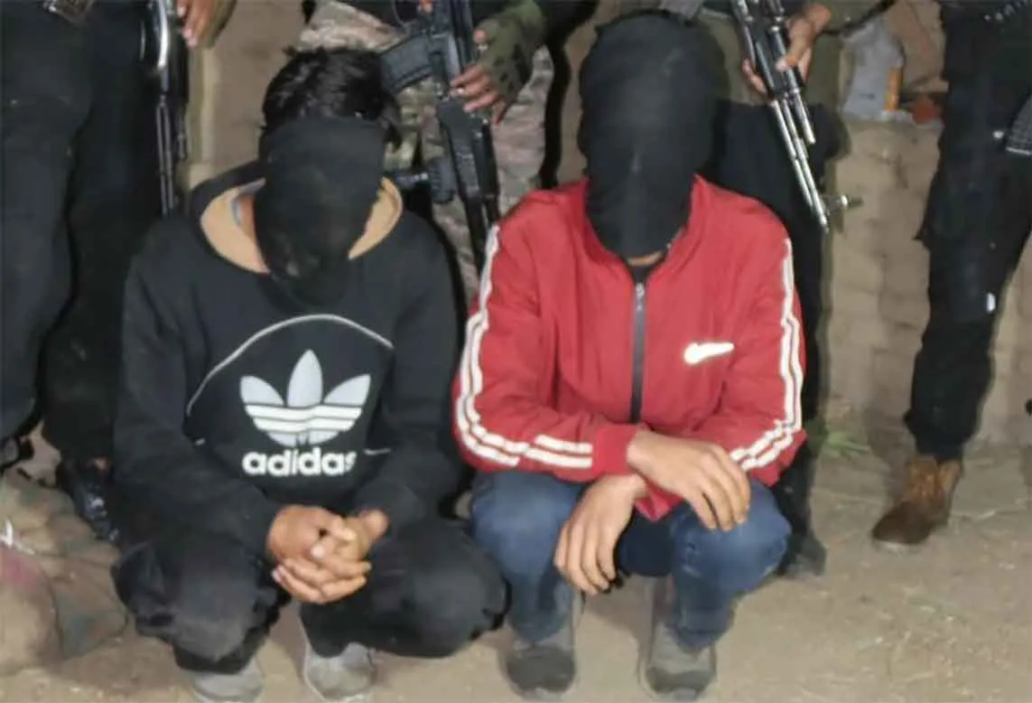 Two hybrid terrorists arrested: शोपियां में दो हाइब्रिड आतंकवादी बड़ी मात्रा में हथियारों के साथ गिरफ़्तार