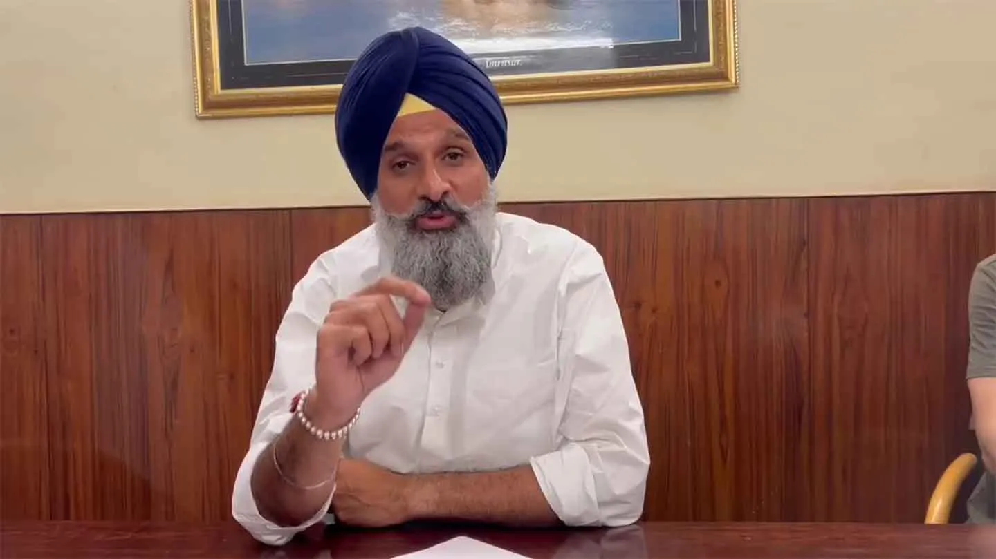 Punjab: पंजाब सरकार की बड़ी कार्रवाई! अकाली नेता बिक्रम मजीठिया गिरफ्तार!