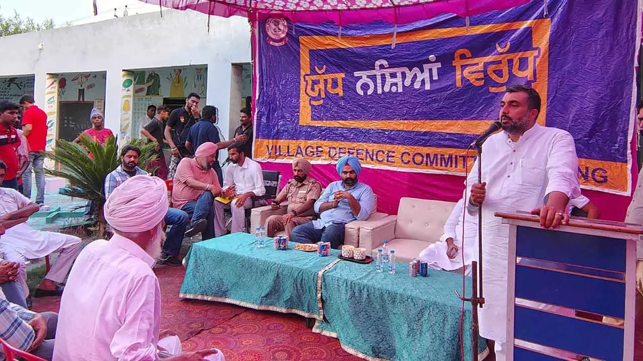 “युद्ध नशों के विरुद्ध” मुहिम के तहत गांव मीनीयांवाली, काठगढ़ और चक्क वैरोकें में आयोजित किए गए जागरूकता समागम