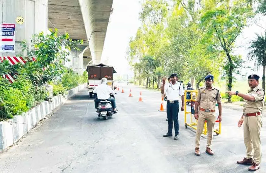 गाजियाबाद NH-58 हुआ वन- वे, निर्धारित डायवर्जन प्लान  का पालन करें: सच्चिदानंद 