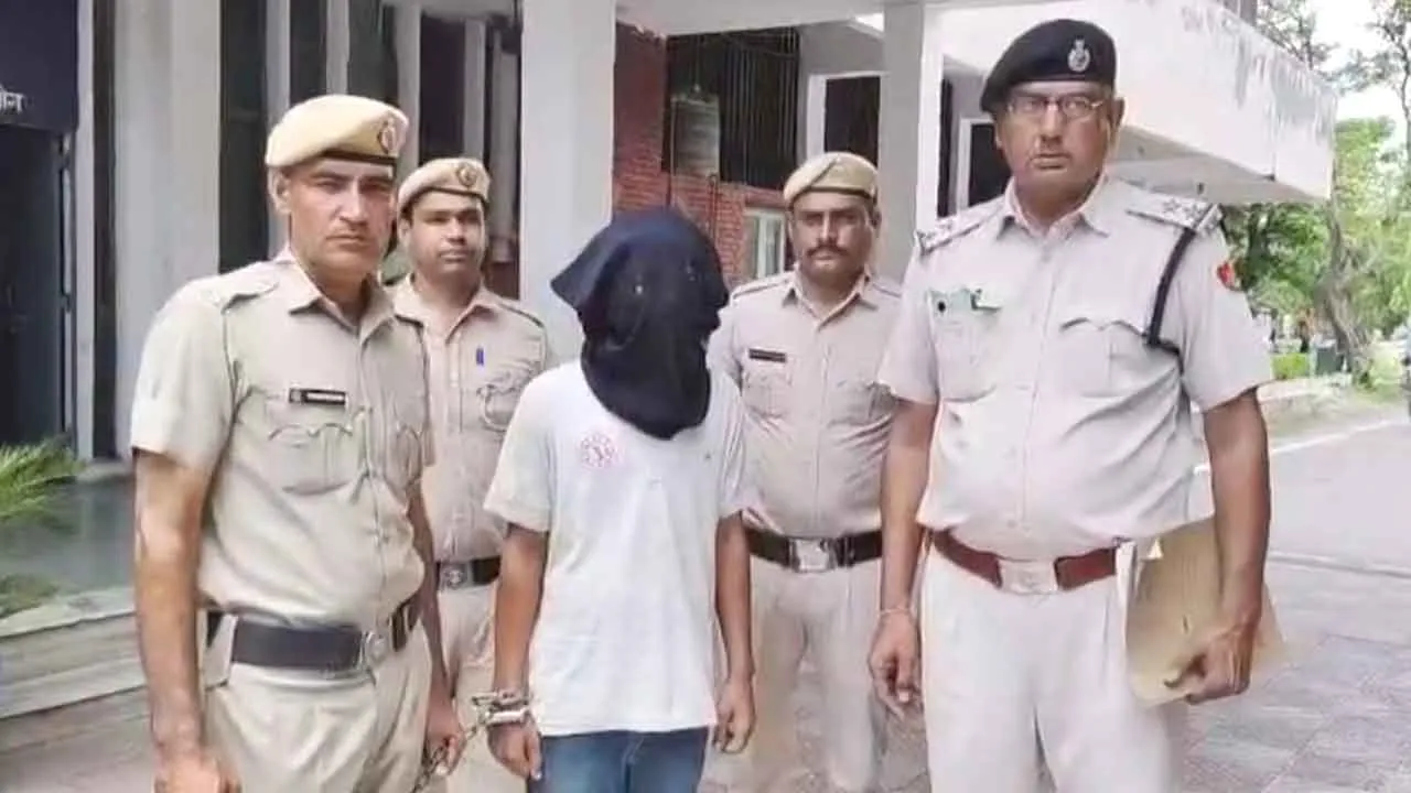 जींद में पुलिस ने दबोचा मर्डर का आरोपीः शराब पीते समय सिर में मारी ईंट-बीयर की बोतलें; बोला- गुस्सा आ गया था