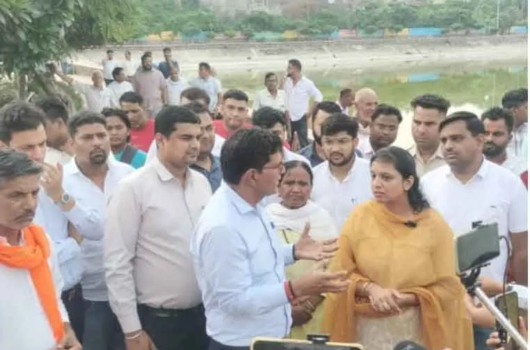 नगर परिषद चेयरपर्सन सुरभि गर्ग ने किया चिल्ड्रन पार्क का निरीक्षण