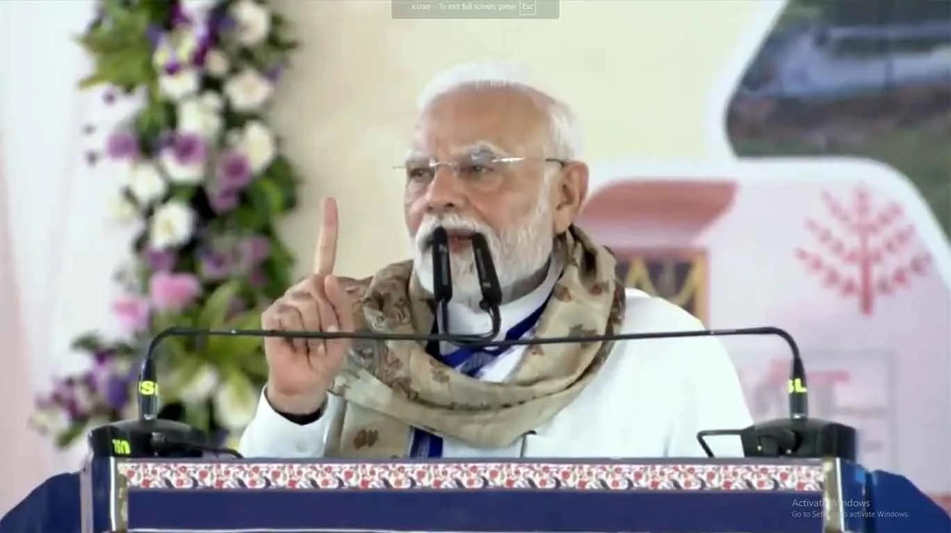 Narendra Modi in Bihar: प्रधानमंत्री मोदी का मोतिहारी में विकास का नया संकल्प! “बनाएंगे नया बिहार, फिर एक बार एनडीए सरकार”