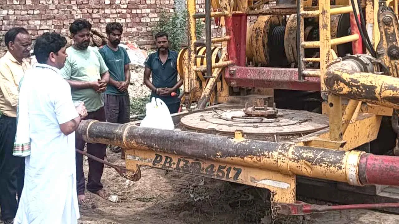 गांधीनगर वार्ड 1 व 2 में विकास की झड़ी – 2 करोड़ से अधिक के कार्य पूरे, अंबेडकर भवन व सड़क परियोजना को मिली मंजूरी