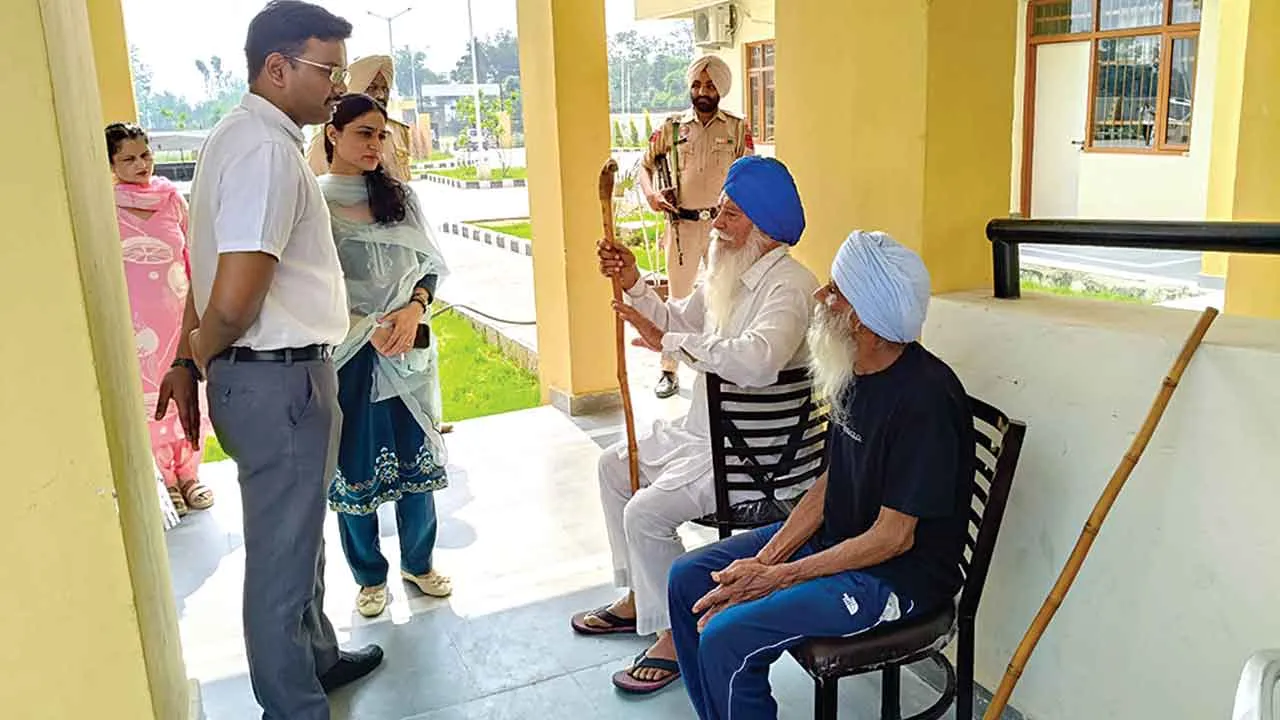 Vridha Ashram: प्रदेश सरकार ने तपा में 8.25 करोड़ रुपये की लागत से खोला वृद्ध आश्रम