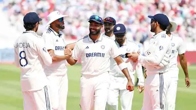 Manchester Test: मैनचेस्टर टेस्ट में ऋषभ पंत के खेलने को लेकर बना सस्पेंस! पूर्व मुख्य कोच ने किया खुलासा