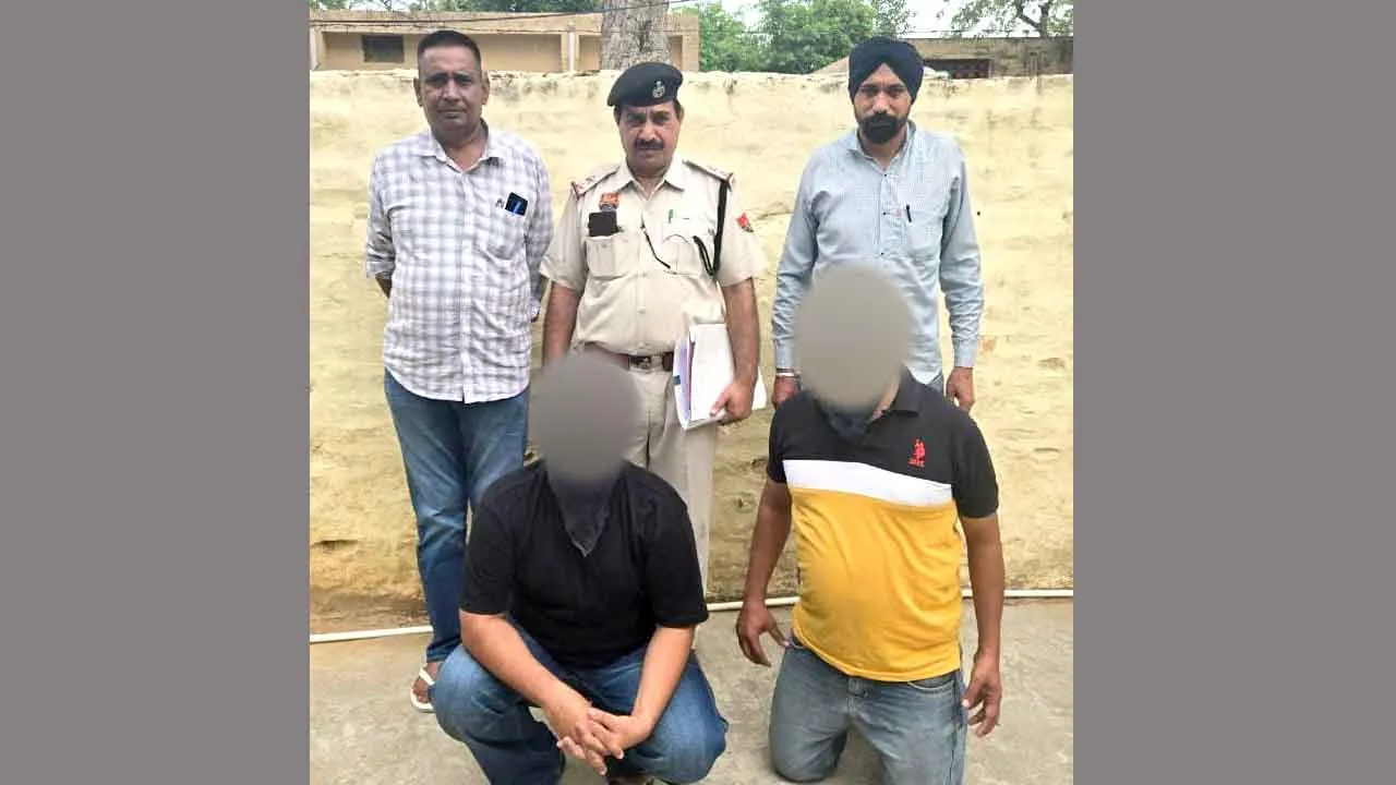 ऑनलाइन क्रिकेट सट्टेबाजी के दो आरोपी काबू, मोबाइल फोन बरामद