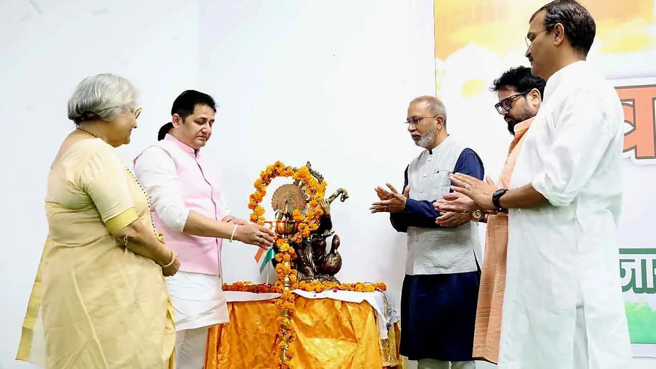 आजादी के अमृत महोत्सव में 79वें स्वतन्त्रता दिवस पर वेंक्टेश्वरा में देशभक्ति से ओत-प्रोत एक दर्जन से अधिक सांस्कृतिक कार्यक्रम