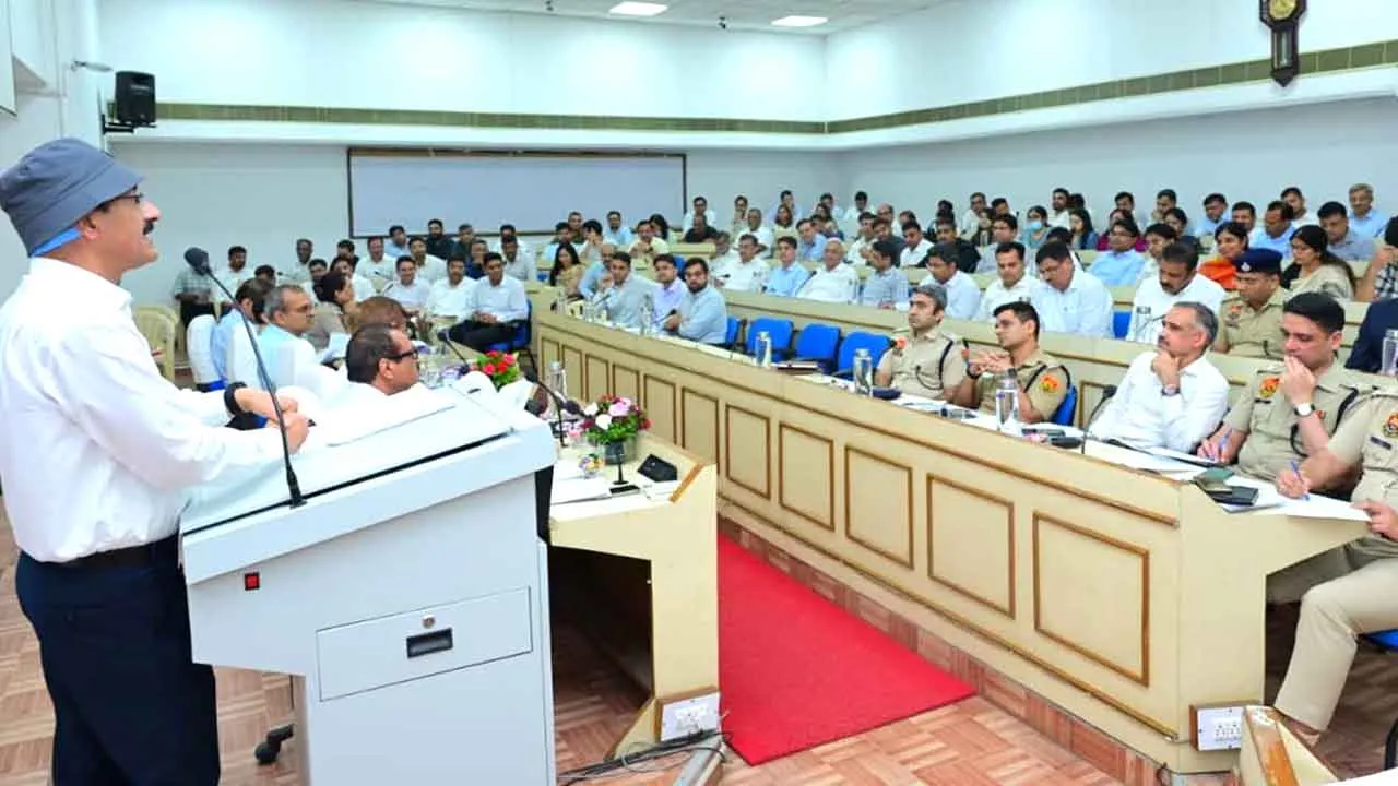 गुरुग्राम के सुधार पर छह दिन तक मंथन के बाद राजेश खुल्लर ने तैयार किया एक्शन प्लान