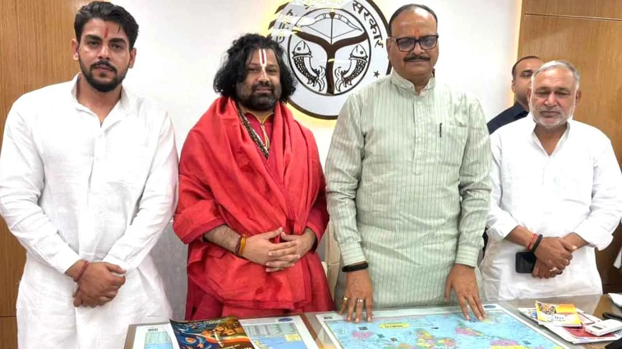 भाजपा नेता अनिल चौहान ने लखनऊ में डिप्टी सीएम से की भेंट