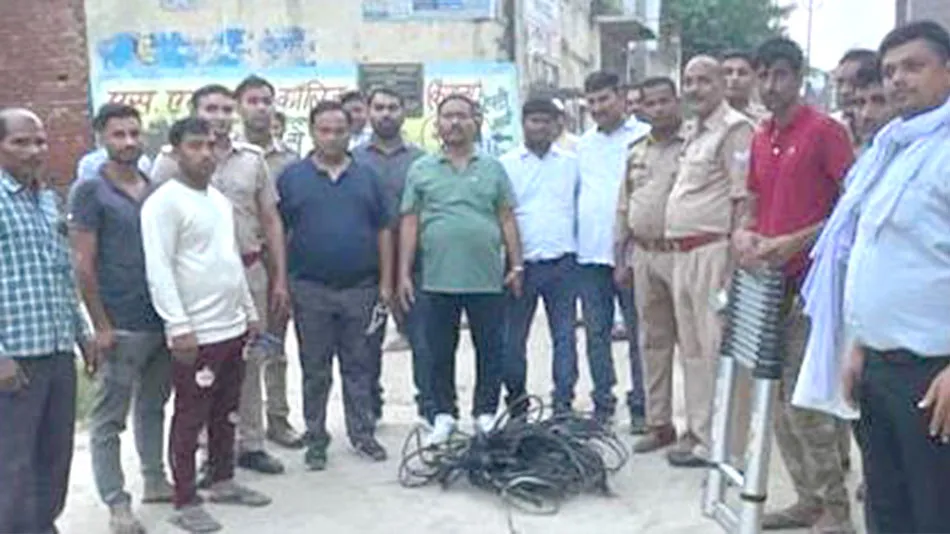 अलीपुर में मुजफ्फरनगर विजिलेंस व बिजली विभाग की मॉर्निंग रेड