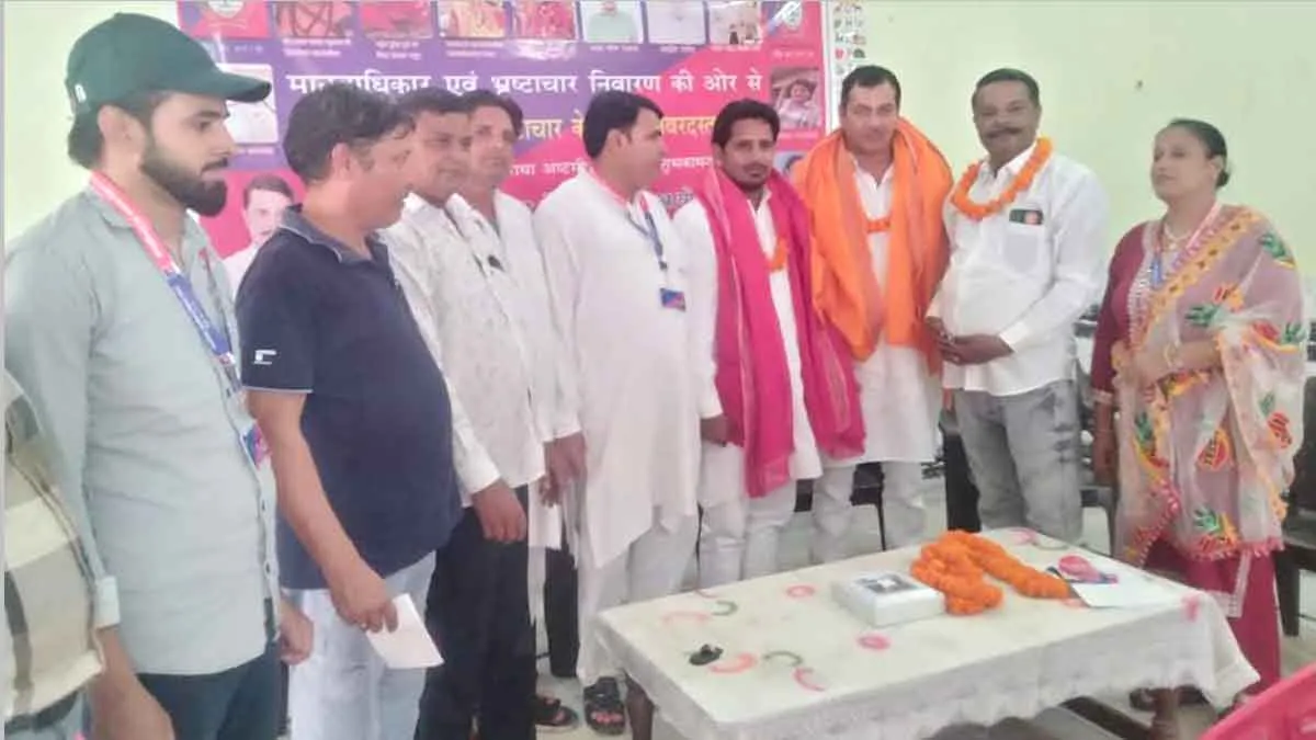 अष्टमी के अवसर पर विशाल भंडारे का आयोजन