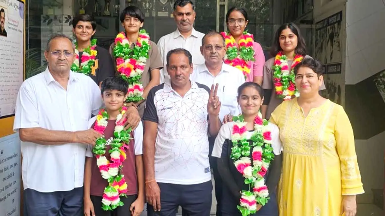जिला गर्ल्स नैटबाल चैम्पियनशिप में प्रताप स्कूल के खिलाड़ियों ने जीते 5 स्वर्ण पदक