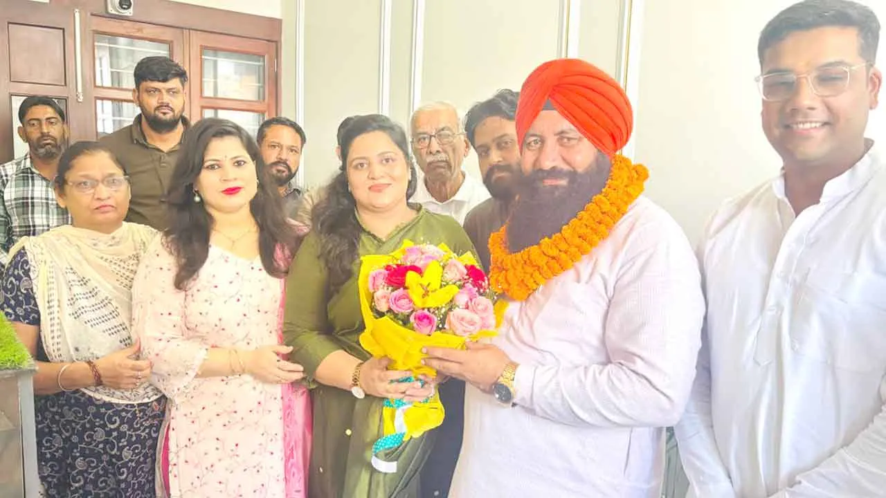 पिहोवा प्रवास कार्यक्रम में हुआ गर्मजोशी से स्वागत, महिला मोर्चा अध्यक्षा गीता शर्मा ने जताया सरकार का आभार