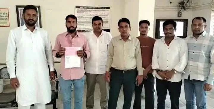 दुर्भावनापूर्ण प्रस्ताव लेने का आरोप, निरस्त करने की मांग