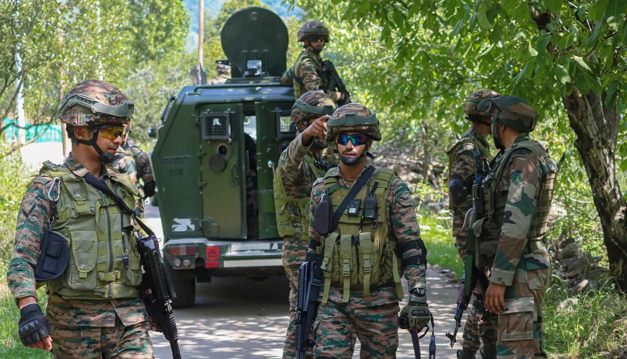 Jammu and Kashmir: उरी में भारतीय सेना ने आतंकियों की घुसपैठ नाकाम की, दो आतंकवादी ढेर