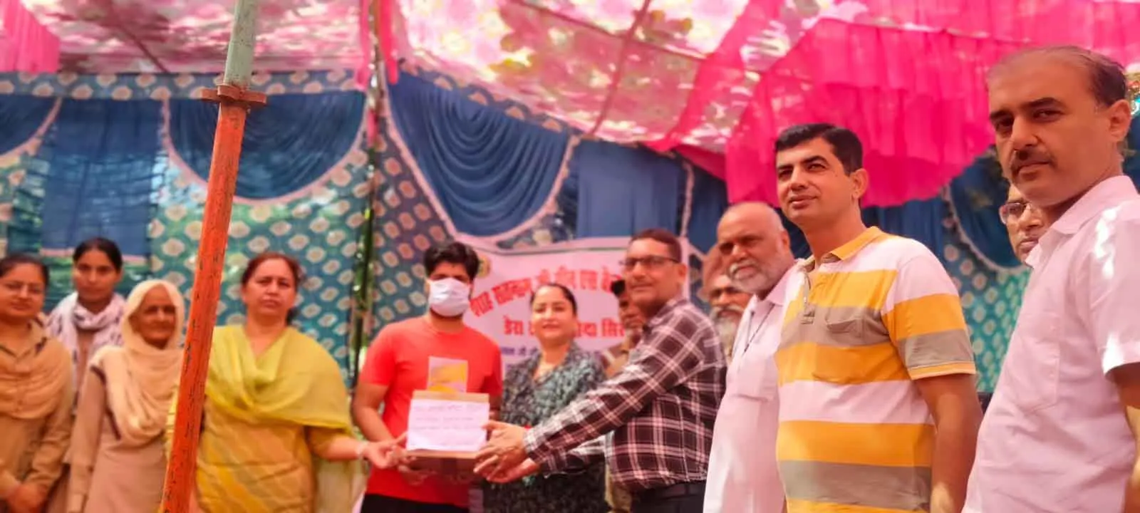 Suratgarh: टीबी के मरीजों को साध सँगत ने वितरित की 100 पौष्टिक आहार किट