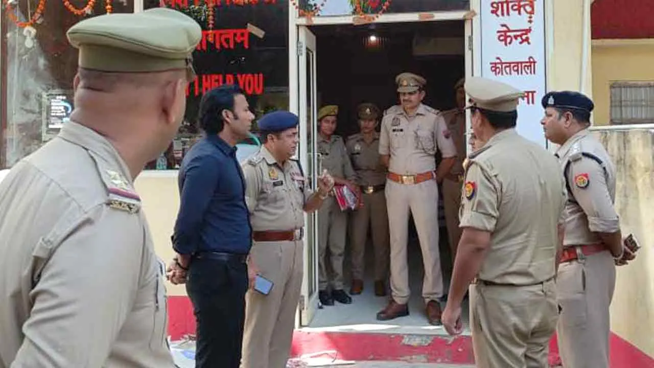 महिलाओं को सशक्त व आत्मनिर्भर बनाने को प्रतिबद्ध शासन-प्रशासन: डीएम